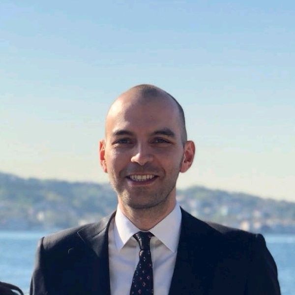 Bu GörselYusuf Ziya Aydınile ilgili